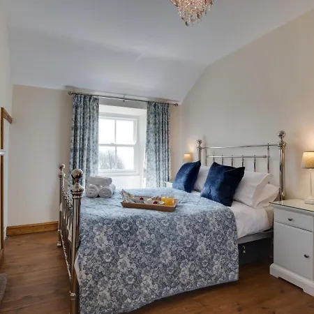Holly Tree Holiday home *